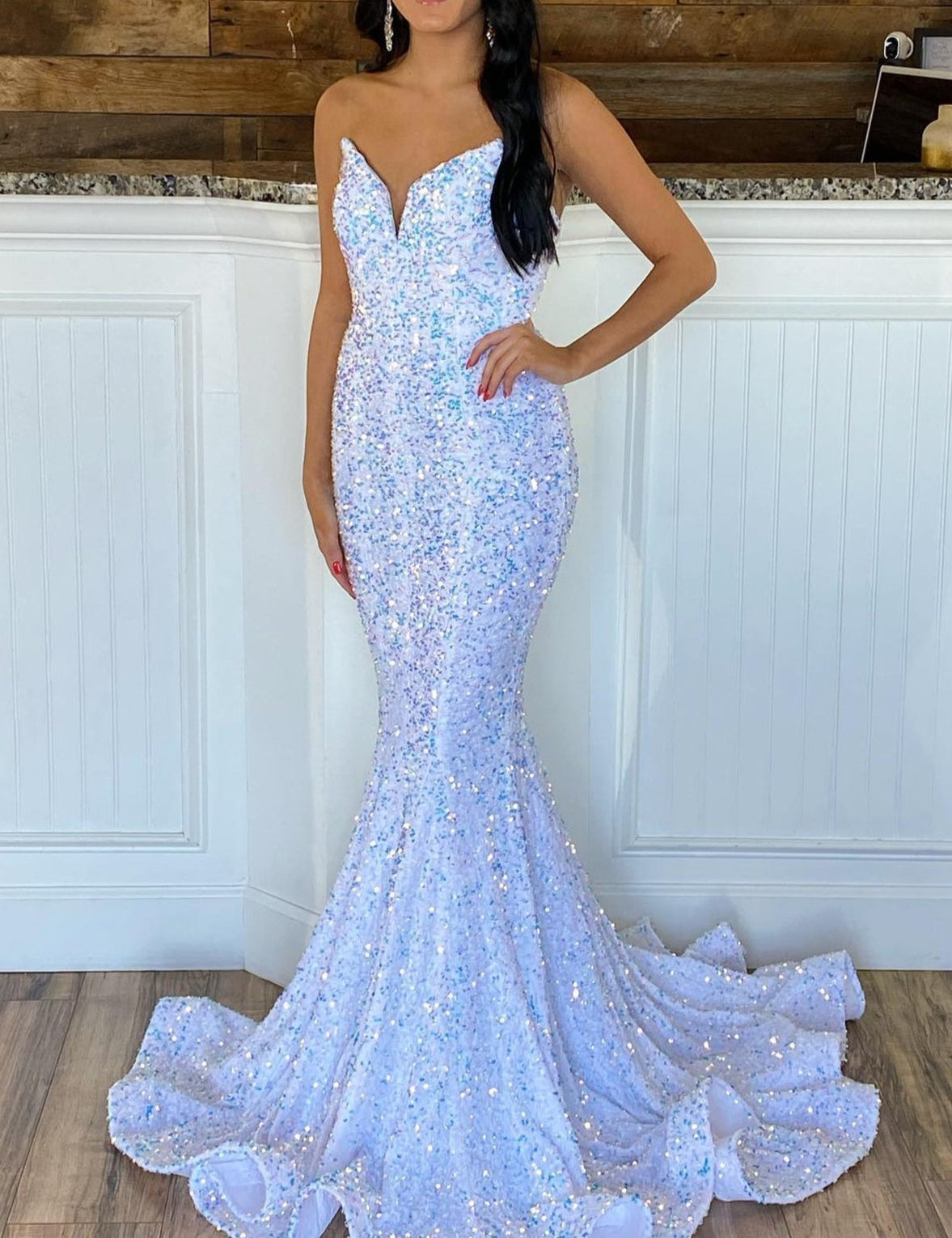 LAURYN | Mermaid Sweetheart Neck Sequins Homecoming Dresses