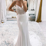 Stunning Mermaid V Neck White Satin Lace Wedding Dresses with Train