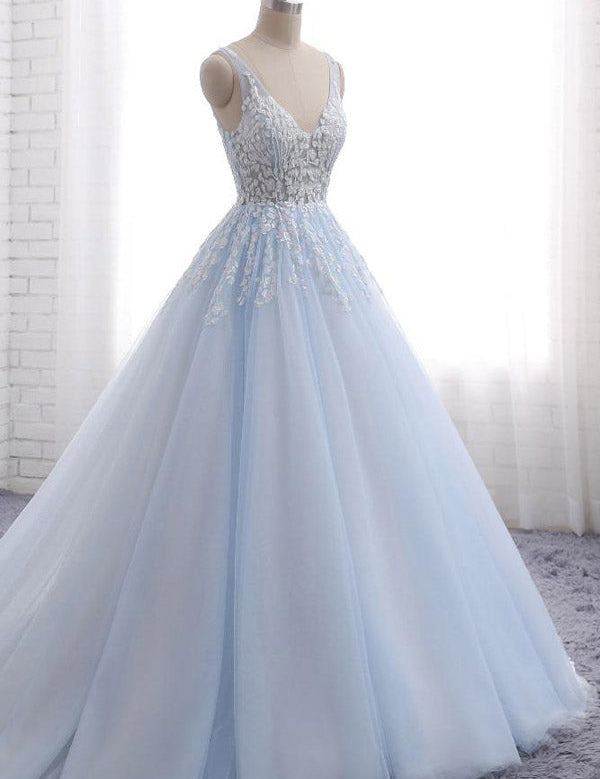 Quinceanera Dress Ball Gown Chapel Train V Neck Sleeveless Backless Appliques Prom Dresses