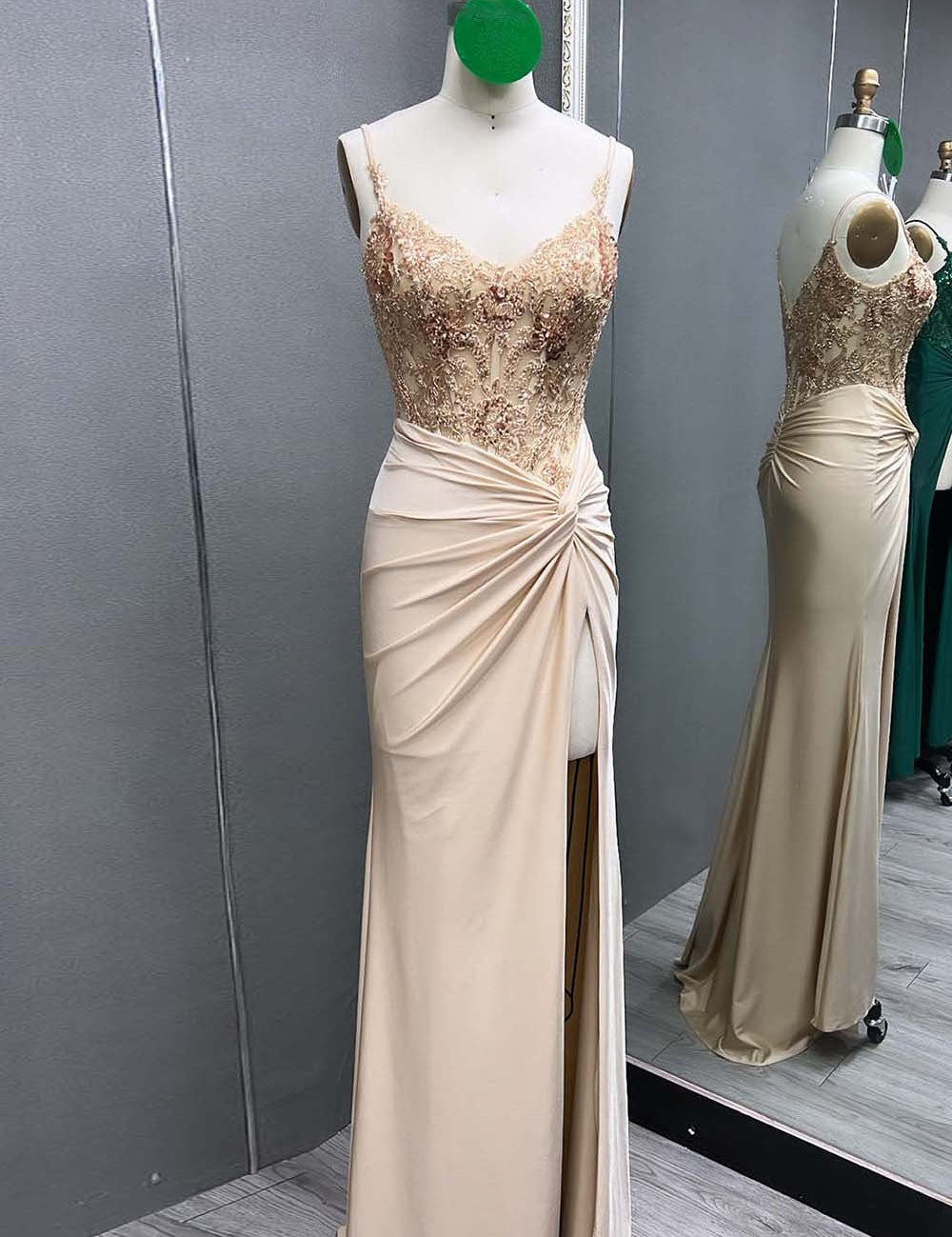 Rafenild | Green V Neck Beading Satin Long Slit Prom Dresses