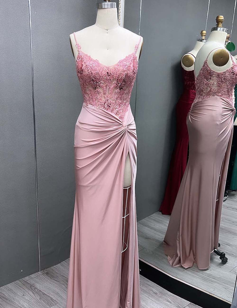 Rafenild | Green V Neck Beading Satin Long Slit Prom Dresses