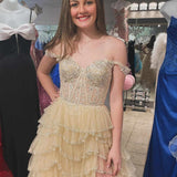 Scout | A-Line Sweetheart Champagne Tulle Prom Dresses with Appliques