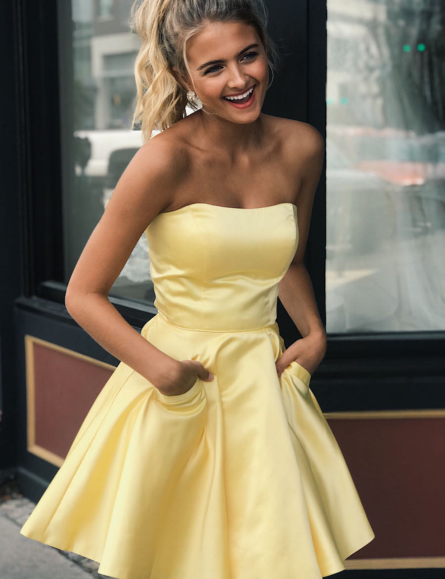 Lisa |A-Line Strapless Satin Homecoming Dress with Pockets