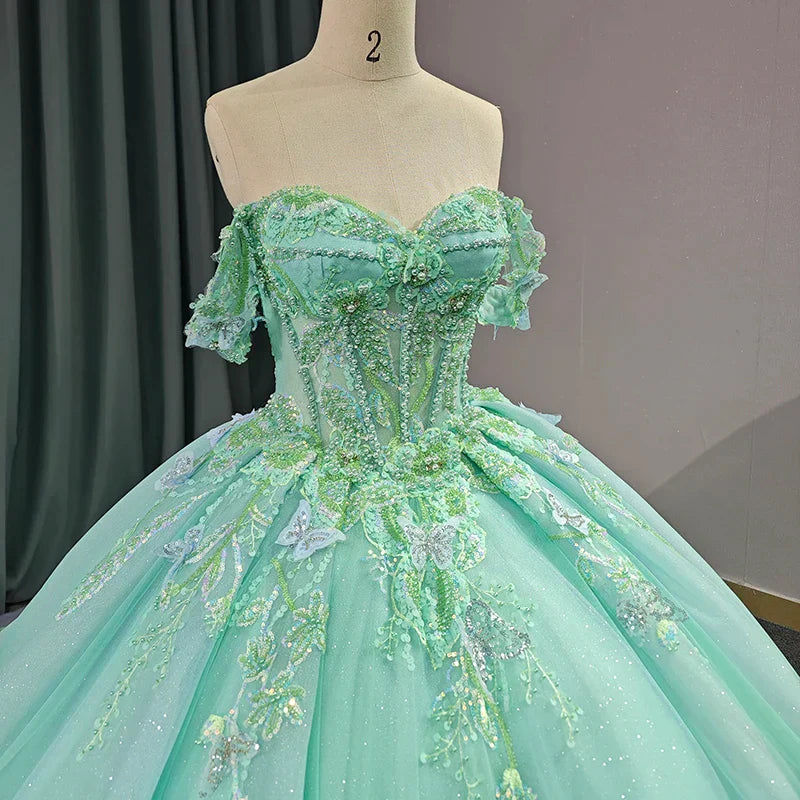 Quinceanera Dress Exquisite Princess Ball Gown Cap sleeve Quinceanera Dresses with 3D Appliques