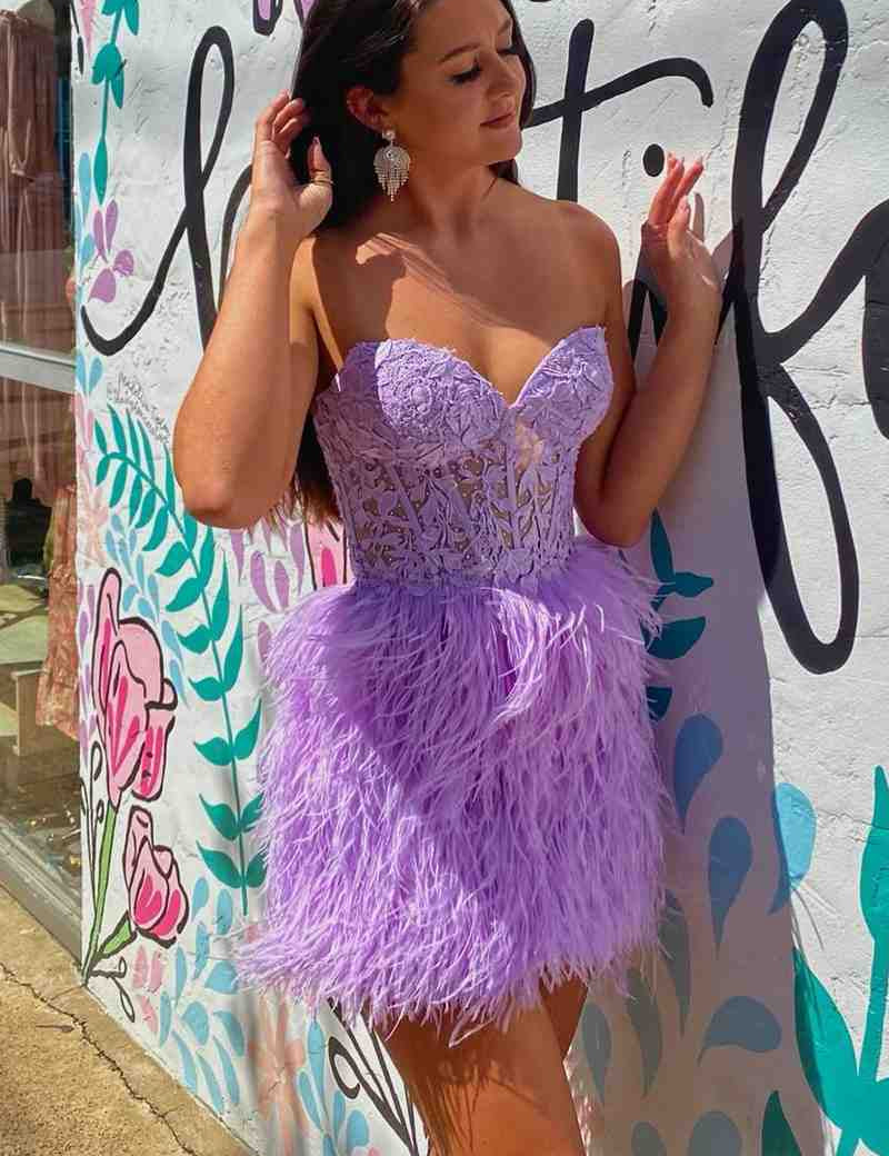 Amina |Sheath Sweetheart Lace Feather Skirt Homecoming Dress