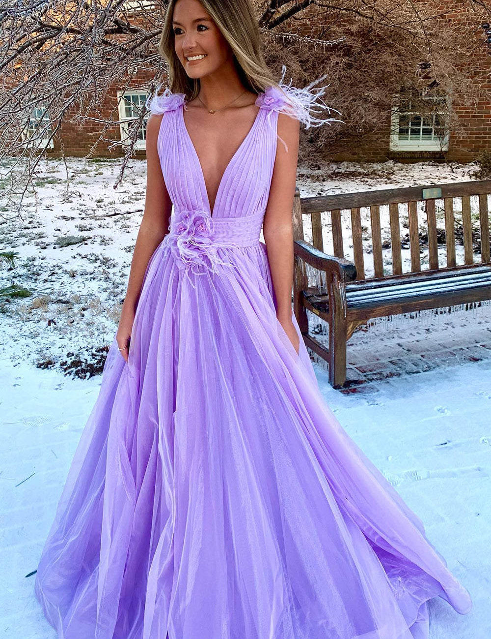 Feathers Backlesss Pink Plunging V-Neck Tulle Long Formal Dress