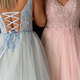 Aileen | V-Neck Lace-Up Appliques Tulle A-Line Prom Dress