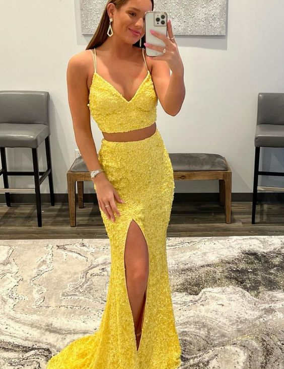 Briana |Two Piece Mermaid Sequins Prom Dress with Slit