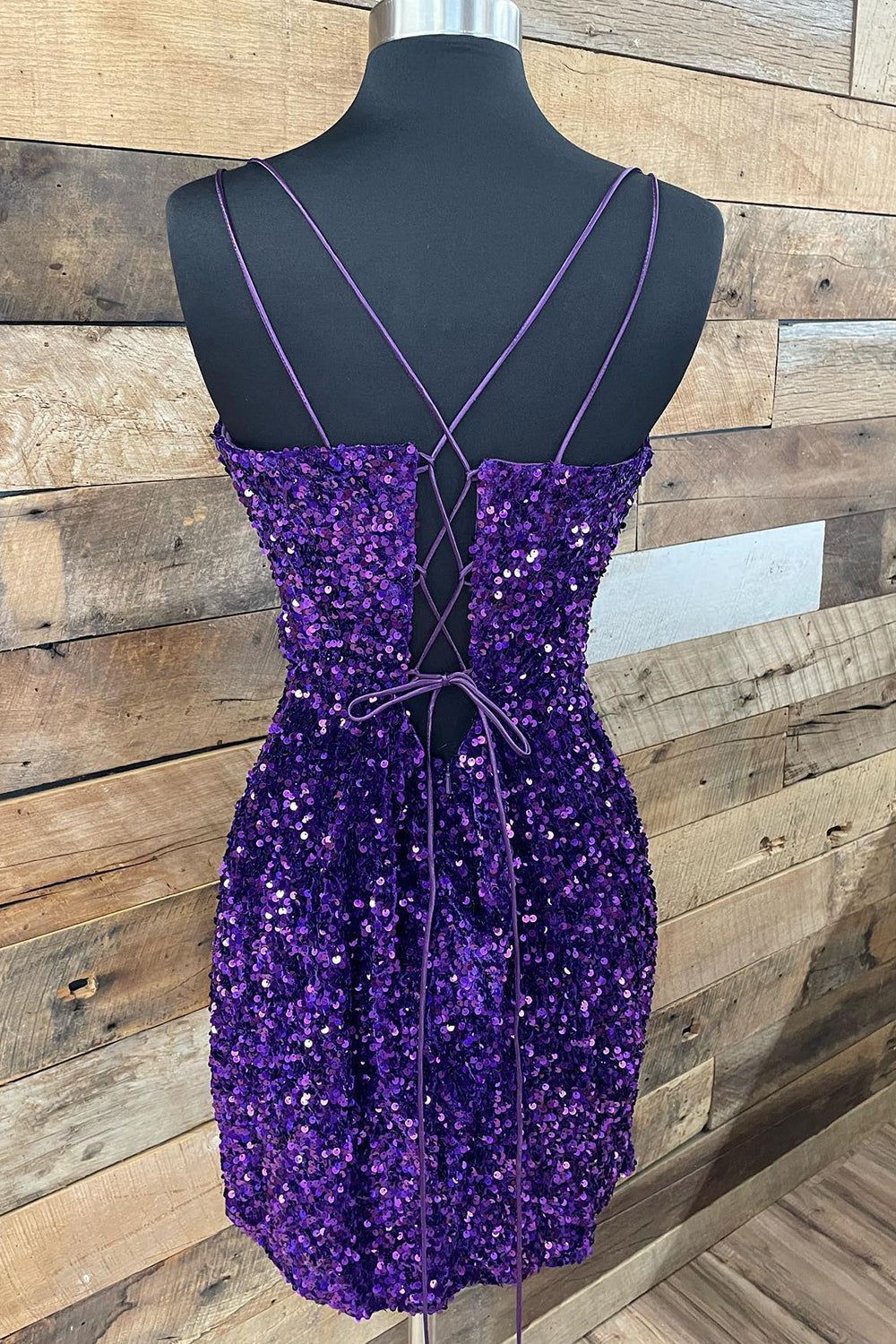 Olga |Bodycon Sequins Short Homecoming Dress