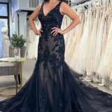 Chana | Black Tulle Appliques V-Neck Trumpet Long Wedding Dress