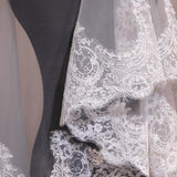 Vintage One-Tier Tulle Lace Edge Chapel Veils Appliques Wedding Veil