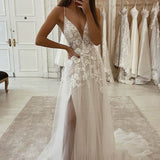 A-line Attractive V-neck Tulle Appliques Bohemian Wedding Dress