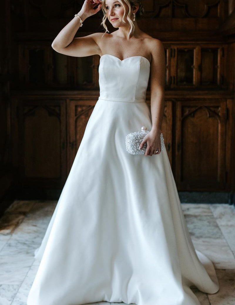 A-Line Sweetheart White Satin Wedding Dresses