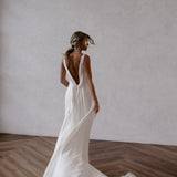 Mermaid Deep V-Neck Backless White Wedding Dress