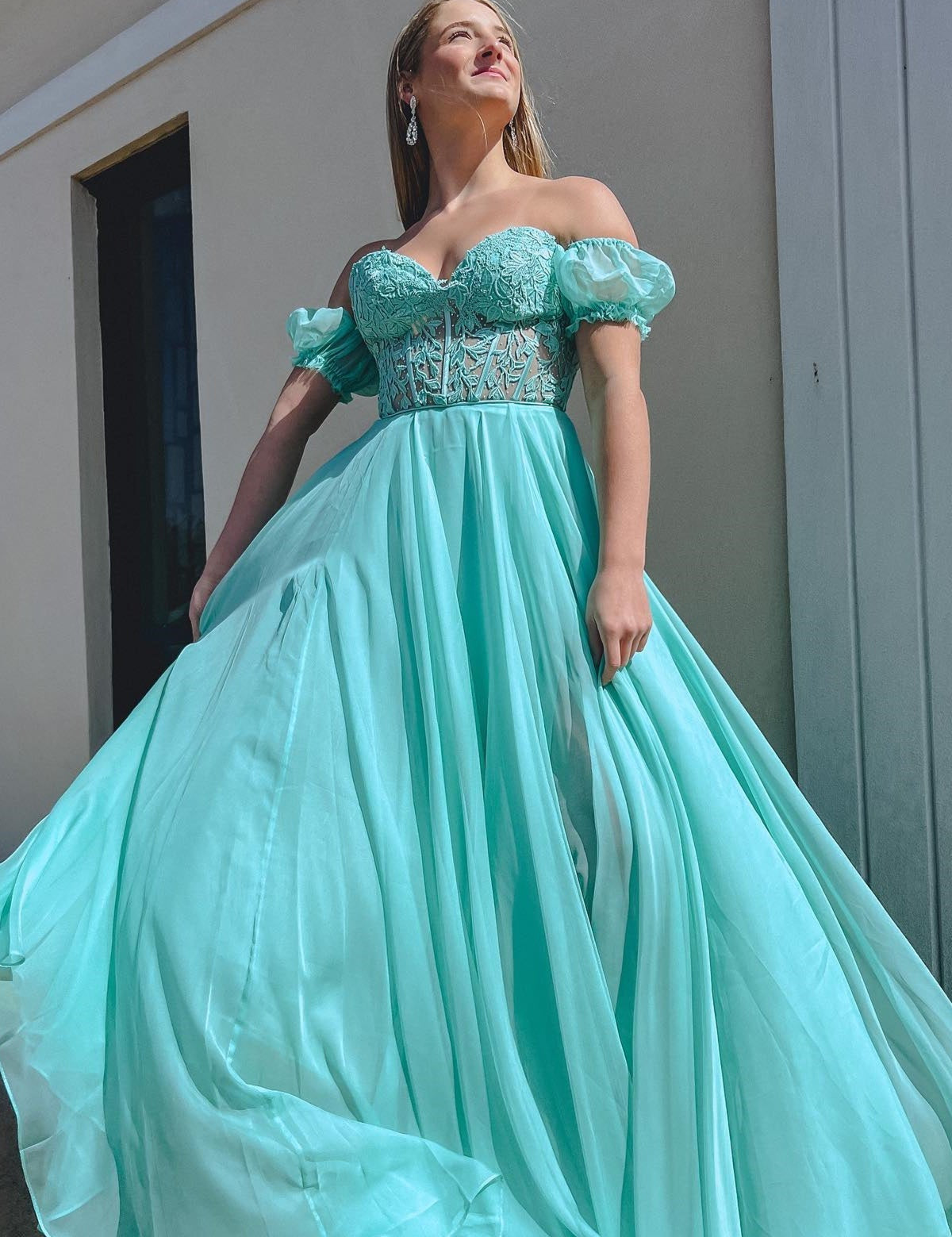 Off-Shoulder A-line Chiffon Applique Lace-Up Long Prom Dress