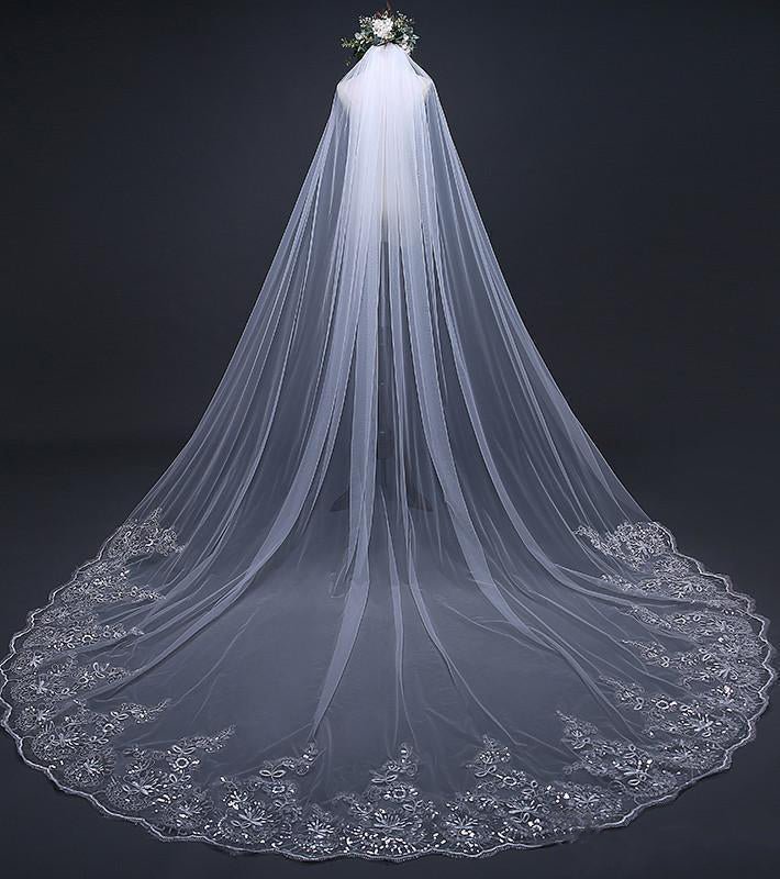 One Tier Cathedral Wedding Veils with Lace Applique